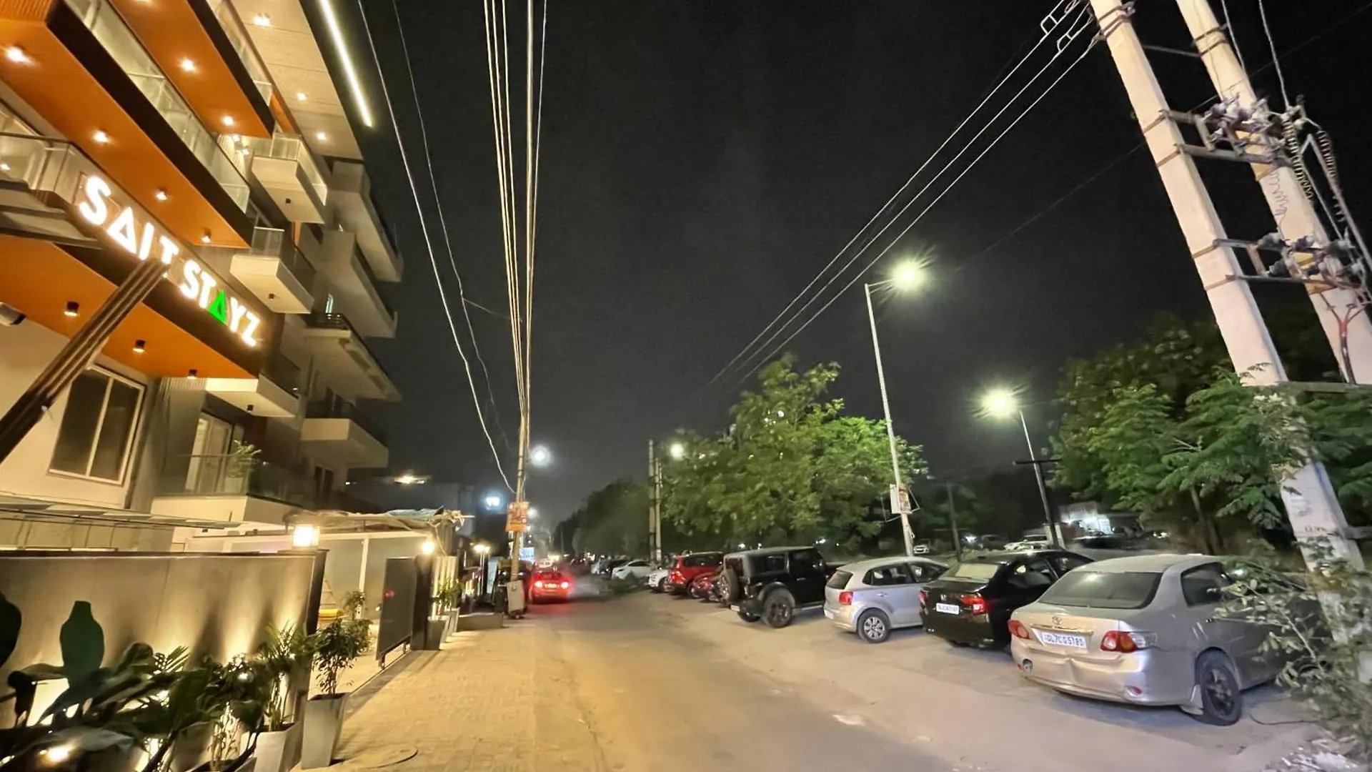 **** Ξενοδοχείο Saltstayz Premier - Near Golf Course Road & Sector 57 Γκουργκάον Ινδία