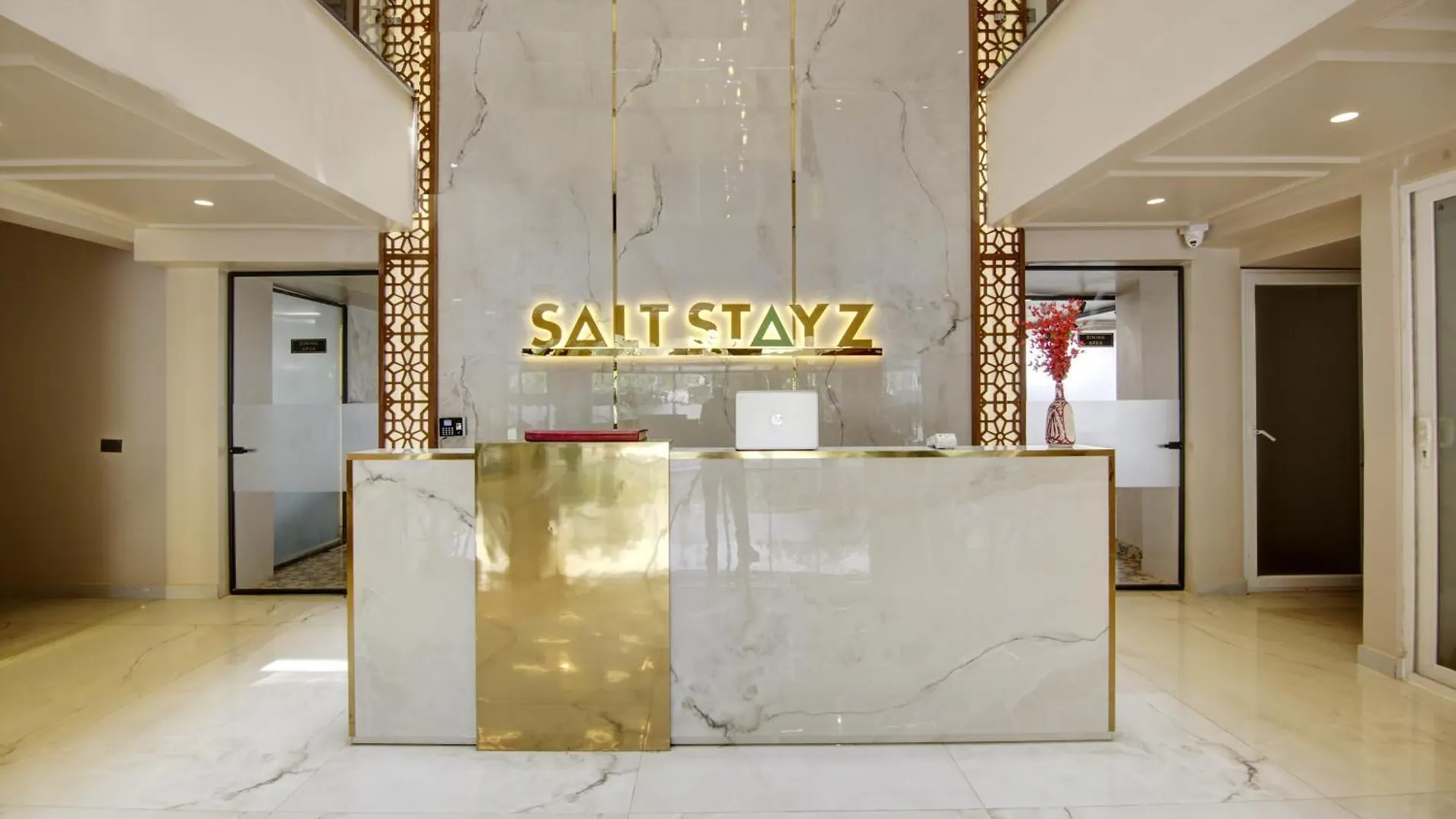 Saltstayz Premier - Near Golf Course Road & Sector 57 Γκουργκάον Ινδία